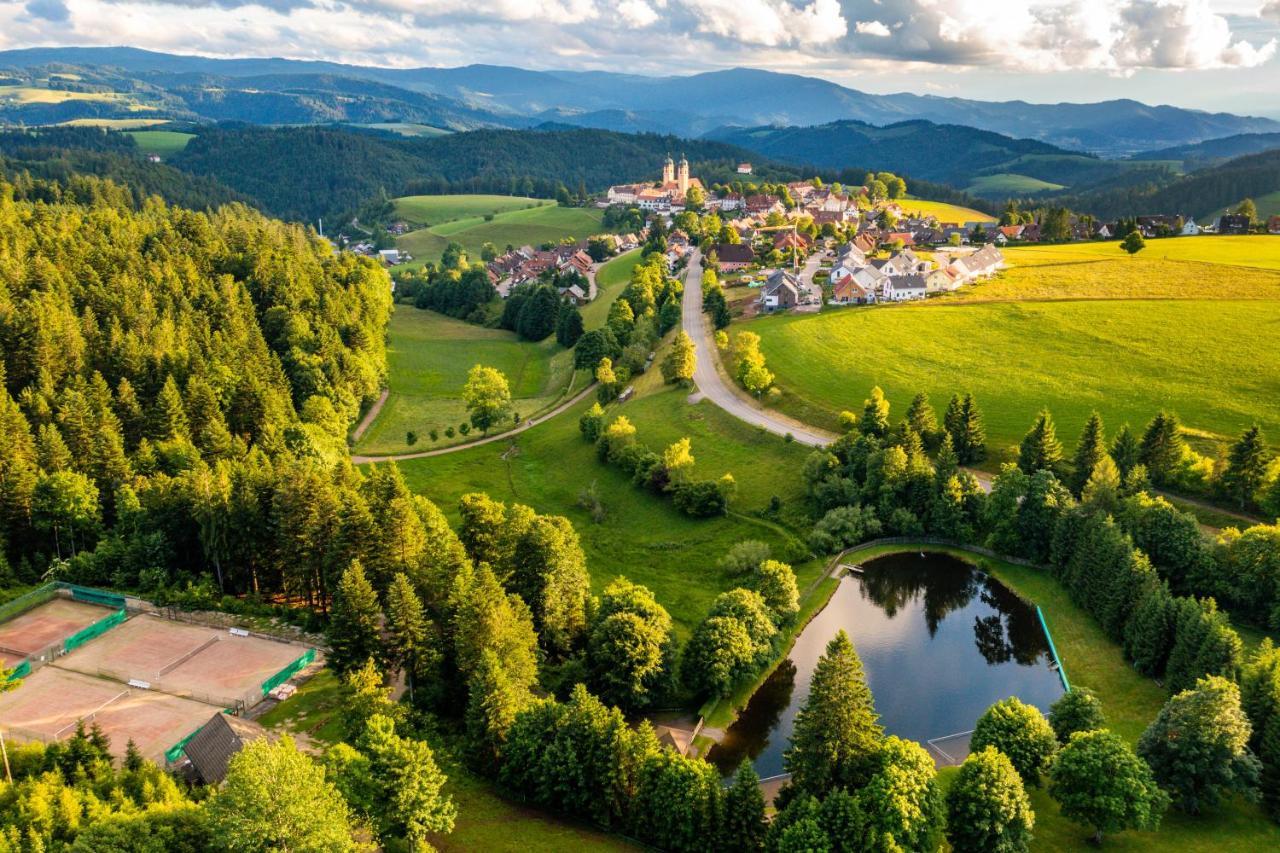 Der Hirschen Hotel Sankt Margen Bagian luar foto